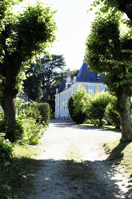 Pouillé Manoir De La Voute Maison D'Hotes מראה חיצוני תמונה